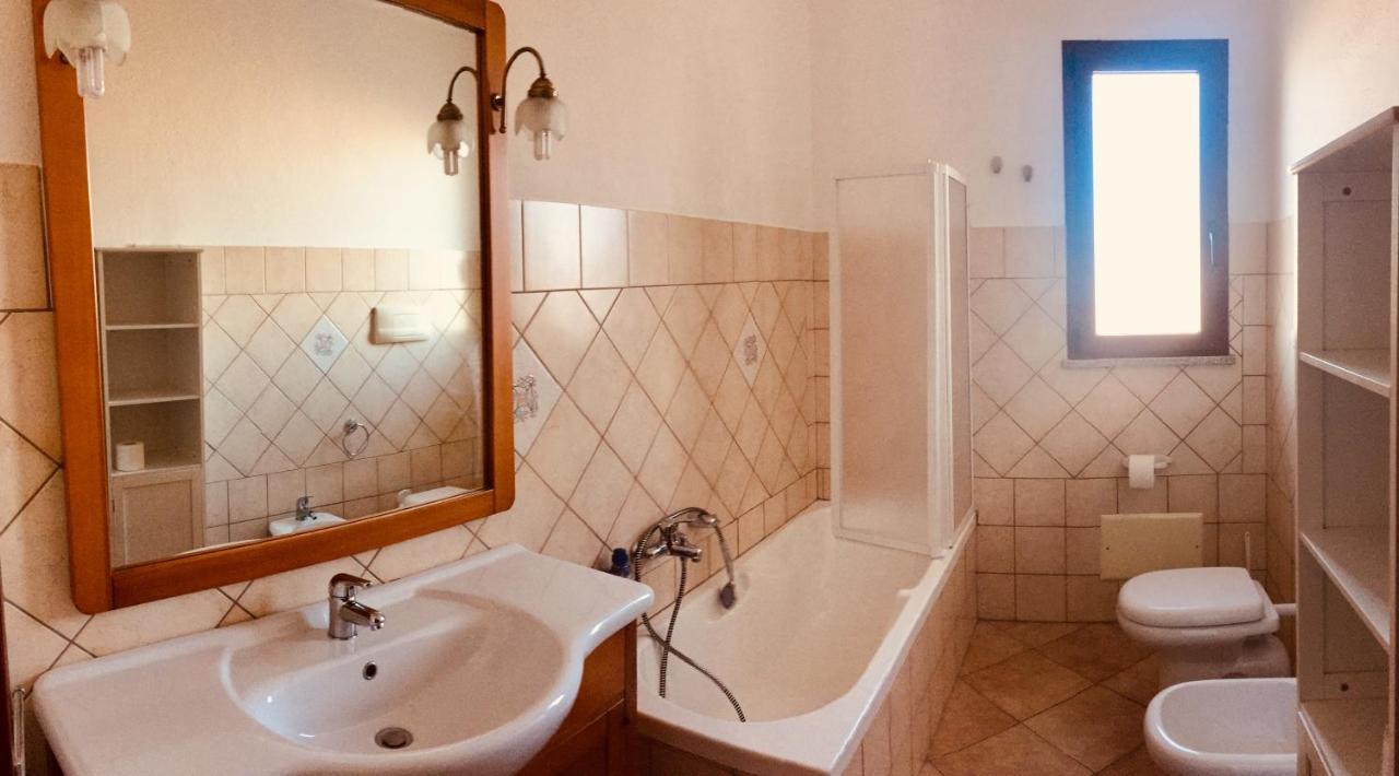 Gente Di Mare - Case Vacanza Санта-Тереза-Галлура Екстер'єр фото